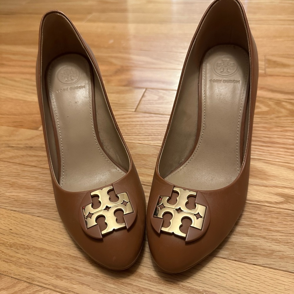 Tory Burch Camel Wedges! Worn Once!